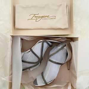 NIB Vince Camuto Metallic Heels Size 7 w/ Dust Bag